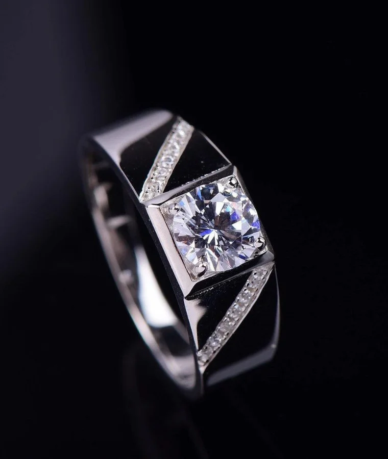 Mens platinum natural diamond rings