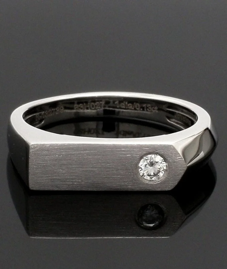 Mens platinum natural diamond rings