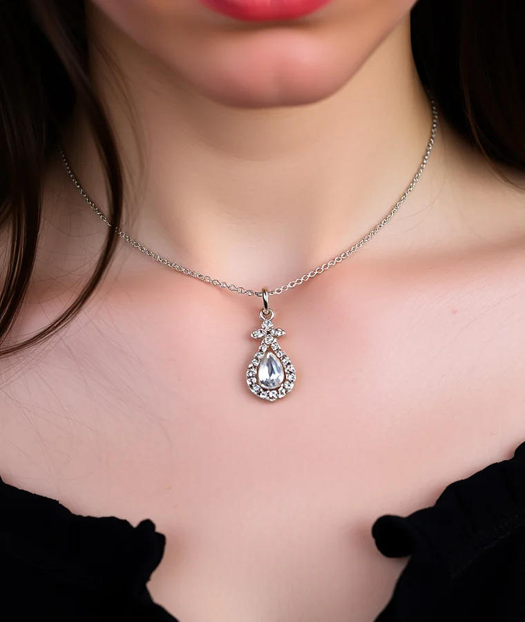 Womens diamond pendants