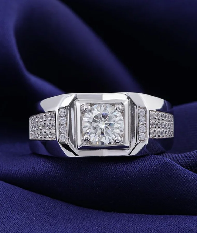 Mens white gold natural diamond ring